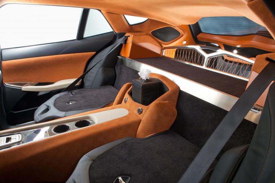 Интерьер Fisker Karma Surf Concept 2011 года  (фото 27 из 47)